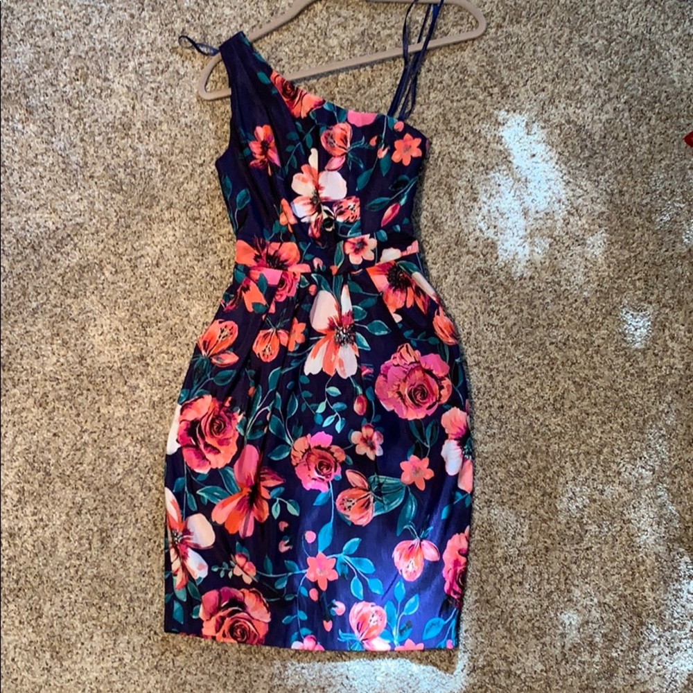 Beautiful one shoulder dress